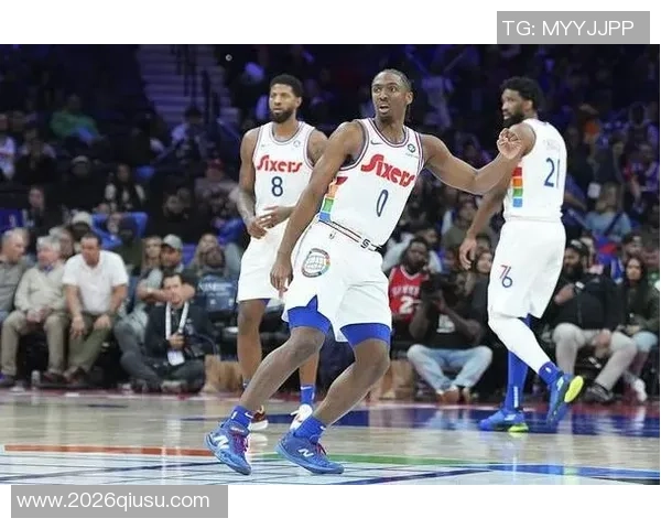 张佳玮分析恩比德与乔治合同与出勤率对马克西和VJ的影响